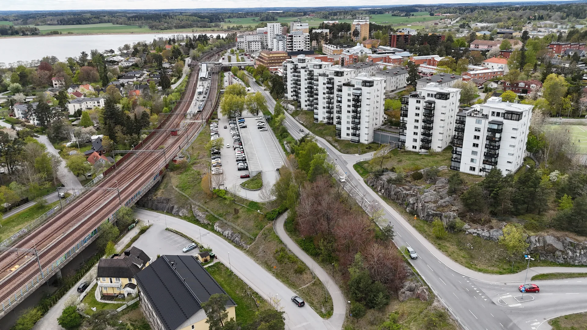 Kungsängen centrum och station